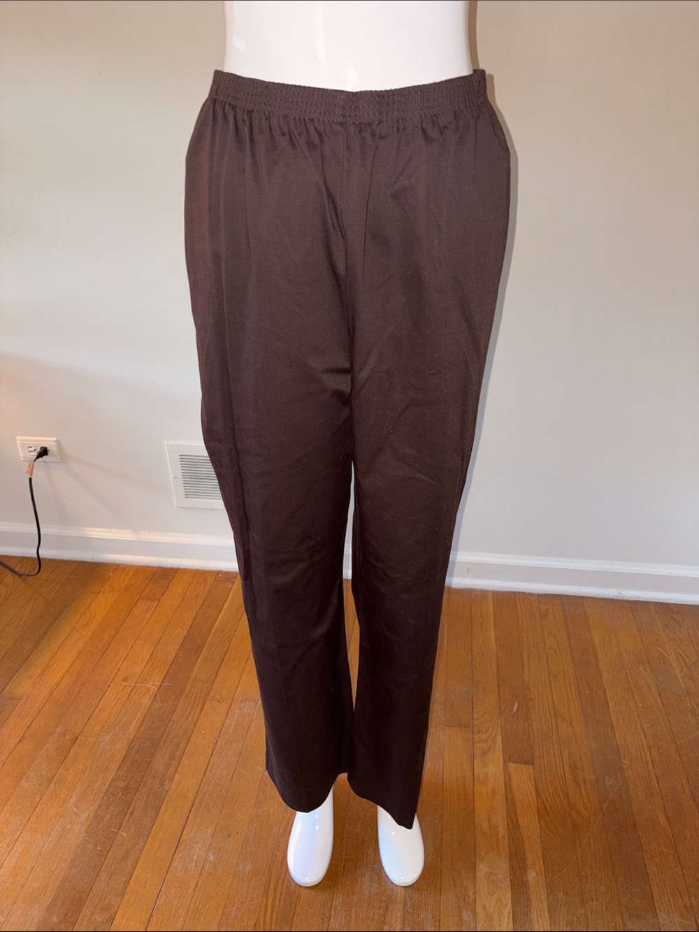NWT! Alfred Dunner Brown Elastic Waist Pull-on Pant CHOCOLATE - Picture 2 of 7